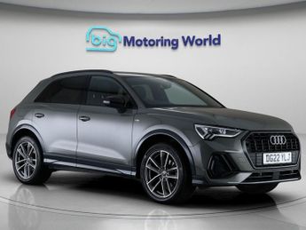 Audi Q3 TFSI S LINE BLACK EDITION