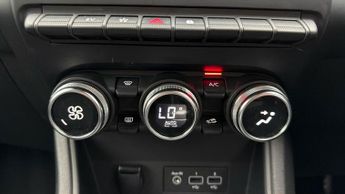 Renault Captur SE EDITION E-TECH