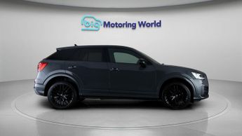 Audi Q2 TFSI QUATTRO S LINE BLACK EDITION