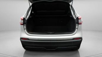 Nissan Qashqai DIG-T ACENTA PREMIUM DCT