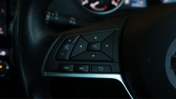 Nissan Qashqai DIG-T ACENTA PREMIUM DCT