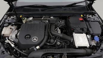 Mercedes-Benz A Class A 200 AMG LINE EXECUTIVE