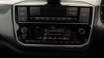 Volkswagen e-up! E-UP