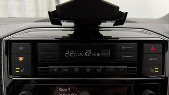 Volkswagen e-up! E-UP