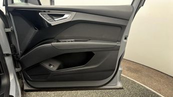 Audi Q4 e-tron SPORT