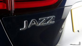 Honda Jazz I-MMD EX
