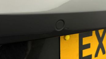 Volkswagen Golf LIFE TDI DSG