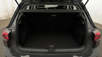 Volkswagen Golf LIFE TDI DSG