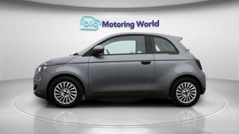 Fiat 500e ACTION