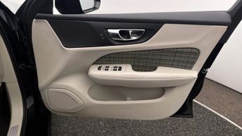 Volvo V60 D4 MOMENTUM