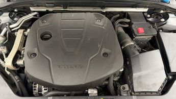 Volvo V60 D4 MOMENTUM