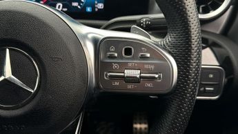 Mercedes-Benz CLA CLA 200 AMG LINE