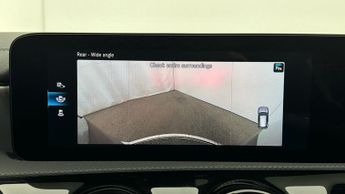 Mercedes-Benz CLA CLA 200 AMG LINE