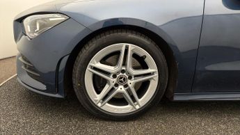 Mercedes-Benz CLA CLA 200 AMG LINE