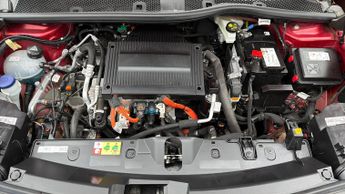 Peugeot E-2008 GT