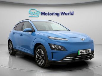 Hyundai KONA PREMIUM