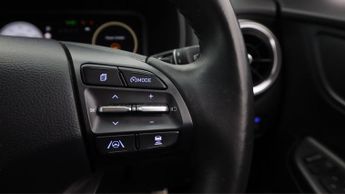 Hyundai KONA PREMIUM