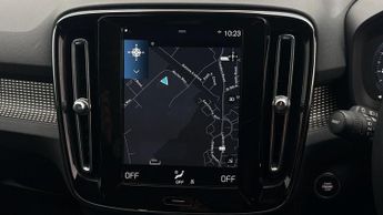 Volvo XC40 RECHARGE T4 R-DESIGN