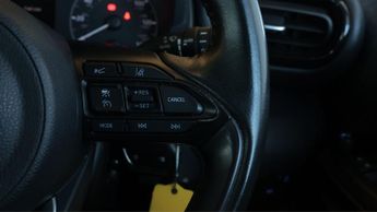 Toyota Yaris ICON