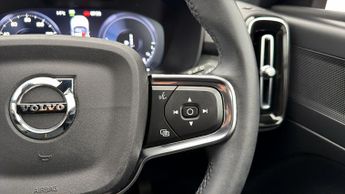 Volvo XC40 RECHARGE T4 CORE