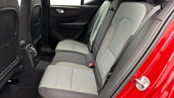 Volvo XC40 RECHARGE T4 CORE