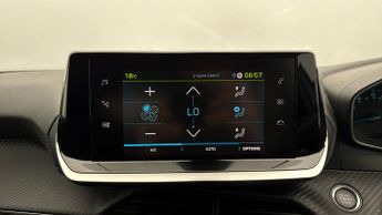 Peugeot E-2008 ACTIVE PREMIUM PLUS