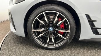 BMW i4 M50