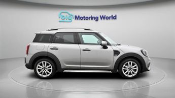 MINI Countryman COOPER SPORT