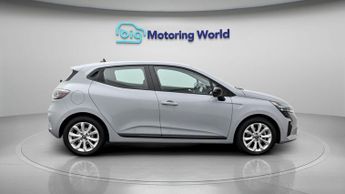 Renault Clio EVOLUTION E-TECH