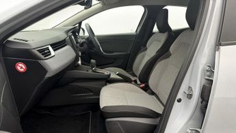 Renault Clio EVOLUTION E-TECH