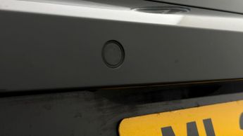 Volkswagen Golf R-LINE ETSI DSG