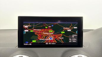 Audi Q2 TFSI S LINE