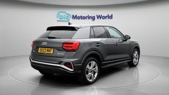 Audi Q2 TFSI S LINE