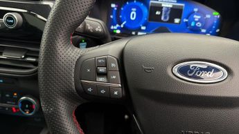 Ford Kuga ST-LINE X EDITION