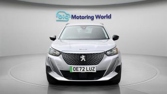 Peugeot E-2008 