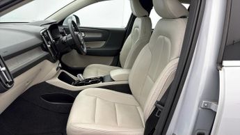 Volvo XC40 T3 INSCRIPTION