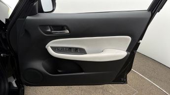 Honda Jazz I-MMD EX