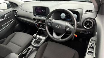 Hyundai KONA T-GDI SE CONNECT