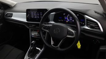 Volkswagen T-Roc LIFE TSI DSG
