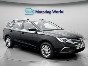 MG MG5 EXCLUSIVE