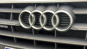Audi Q5 TFSI QUATTRO S LINE
