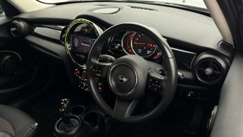 MINI Hatch COOPER CLASSIC