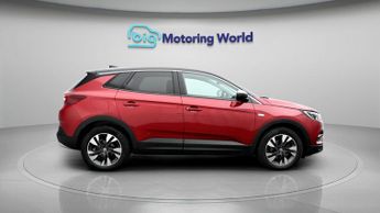Vauxhall Grandland X SRI NAV