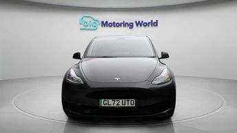 Tesla Model Y BASE
