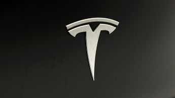 Tesla Model Y BASE