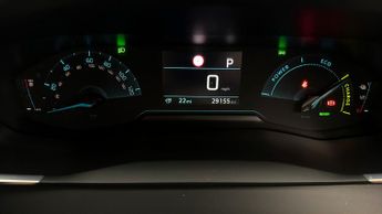Peugeot E-2008 ACTIVE PREMIUM