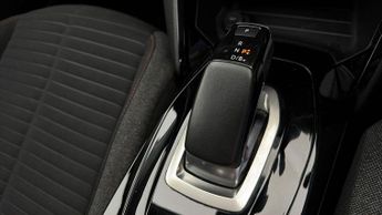 Peugeot E-2008 ACTIVE PREMIUM