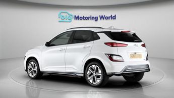 Hyundai KONA PREMIUM