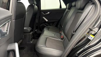 Audi Q2 TFSI S LINE BLACK EDITION