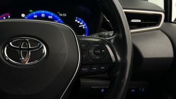 Toyota Corolla ICON TECH